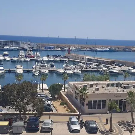 Piso Cerca Benidorm 比利亚霍约萨
